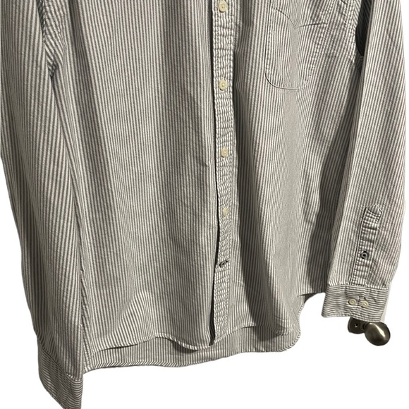 Tommy Hilfiger Mens Gray And White Pin Striped Long Sleeve Button Down Shirt, Lg - Picture 4 of 6